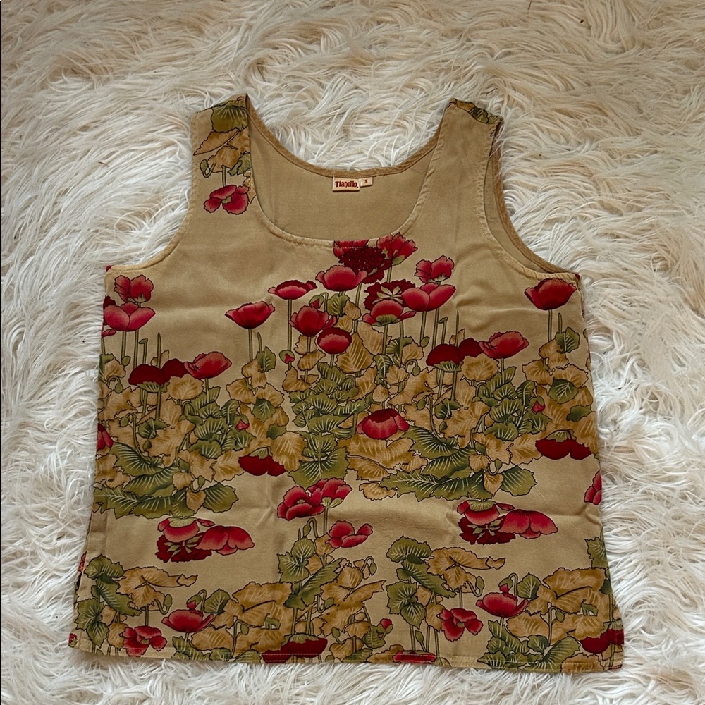 Tianello Floral Tank Top with Red and Tan Accents